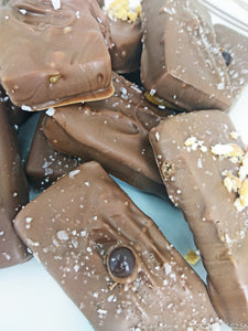 Chewy Chocolate Caramel Bars